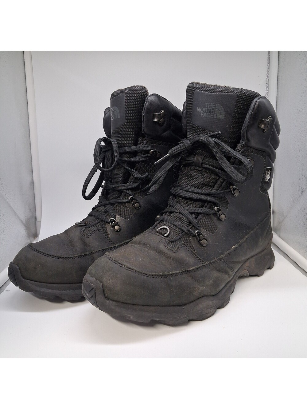 The North Face ThermoBall Lift 400 Mens Size 10 Black Waterproof Winter Boots